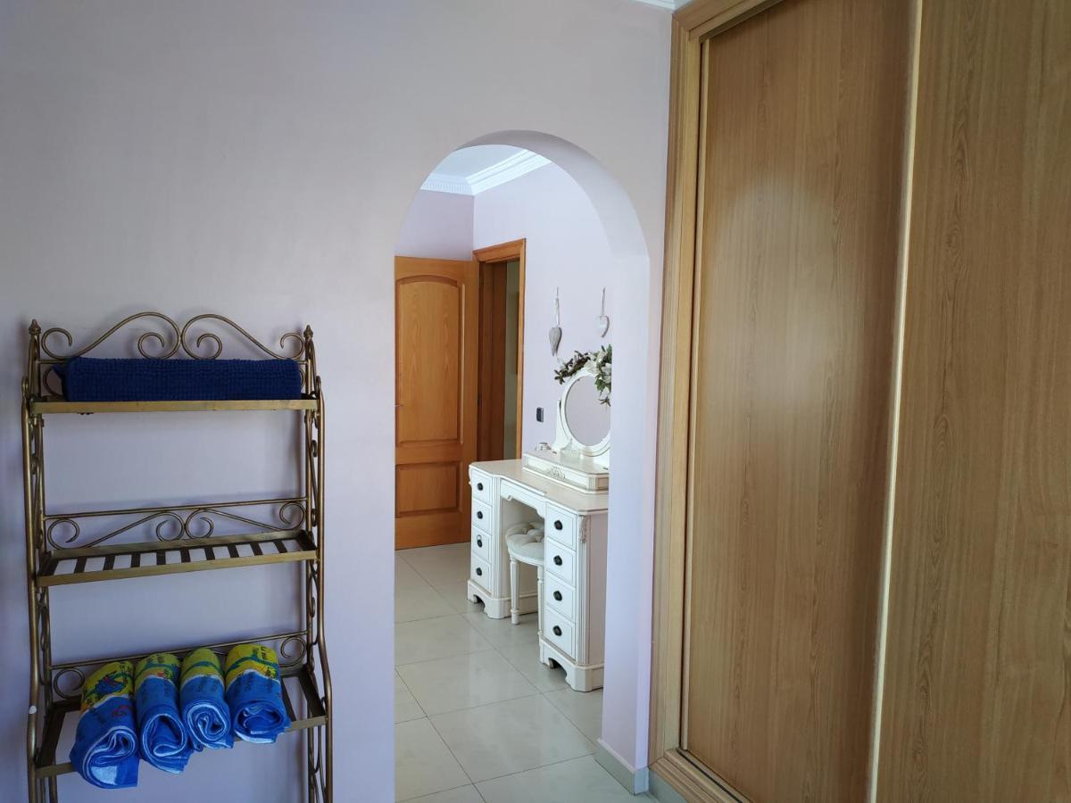 Villa Casa Del Sol 3 Bedroom Villa With Private Solar Covered 12M X 6M Pool Minimum Stay 7 Nights Chromecast And Wifi Throughout The Property Triquivijate Exteriér fotografie