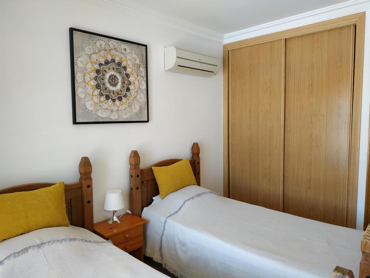Villa Casa Del Sol 3 Bedroom Villa With Private Solar Covered 12M X 6M Pool Minimum Stay 7 Nights Chromecast And Wifi Throughout The Property Triquivijate Exteriér fotografie