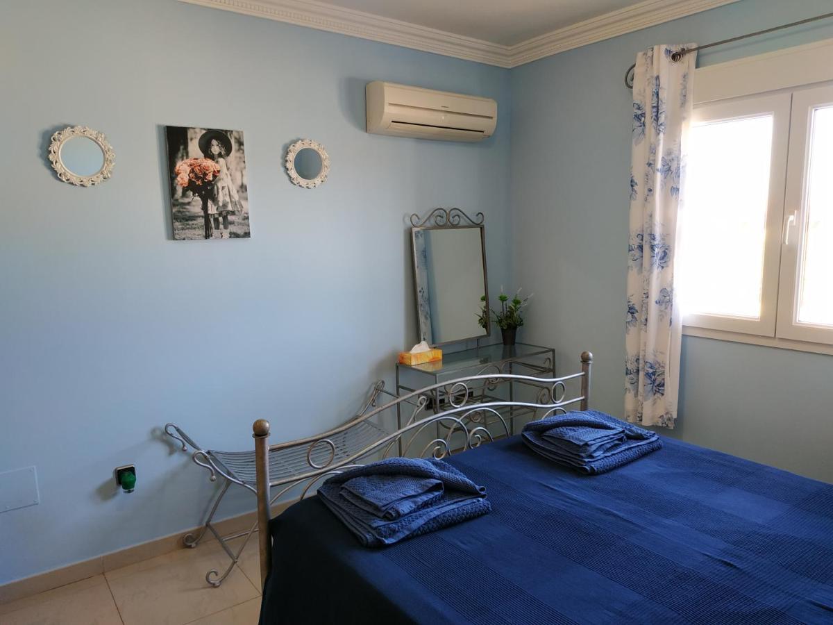 Villa Casa Del Sol 3 Bedroom Villa With Private Solar Covered 12M X 6M Pool Minimum Stay 7 Nights Chromecast And Wifi Throughout The Property Triquivijate Exteriér fotografie