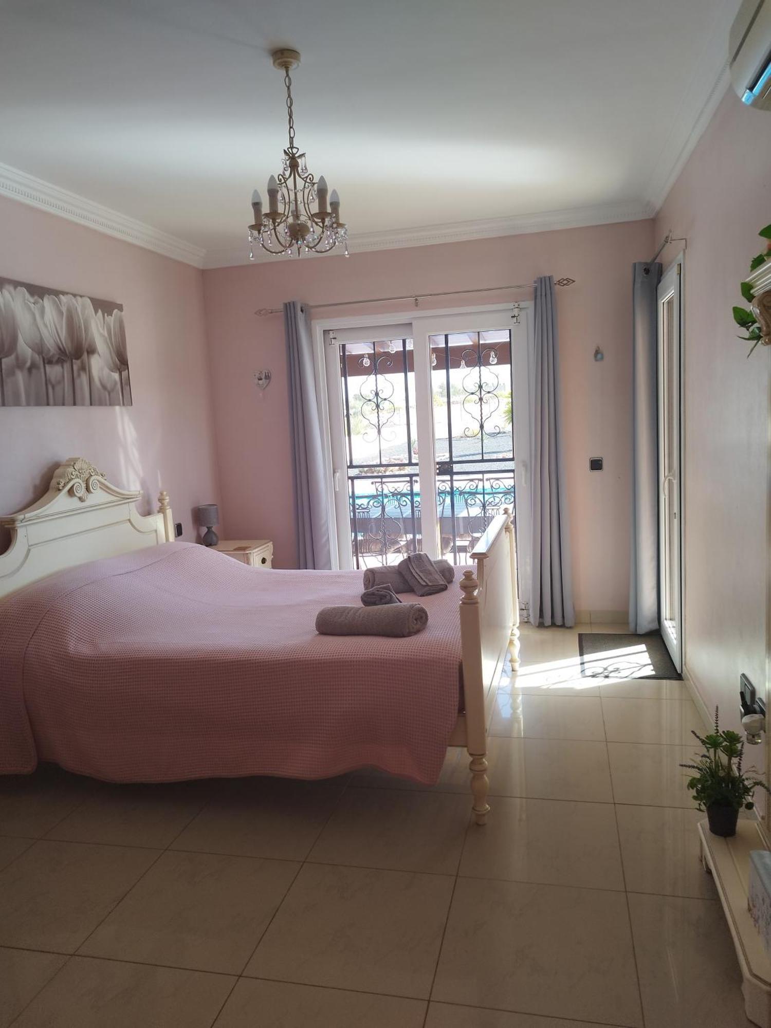Villa Casa Del Sol 3 Bedroom Villa With Private Solar Covered 12M X 6M Pool Minimum Stay 7 Nights Chromecast And Wifi Throughout The Property Triquivijate Exteriér fotografie