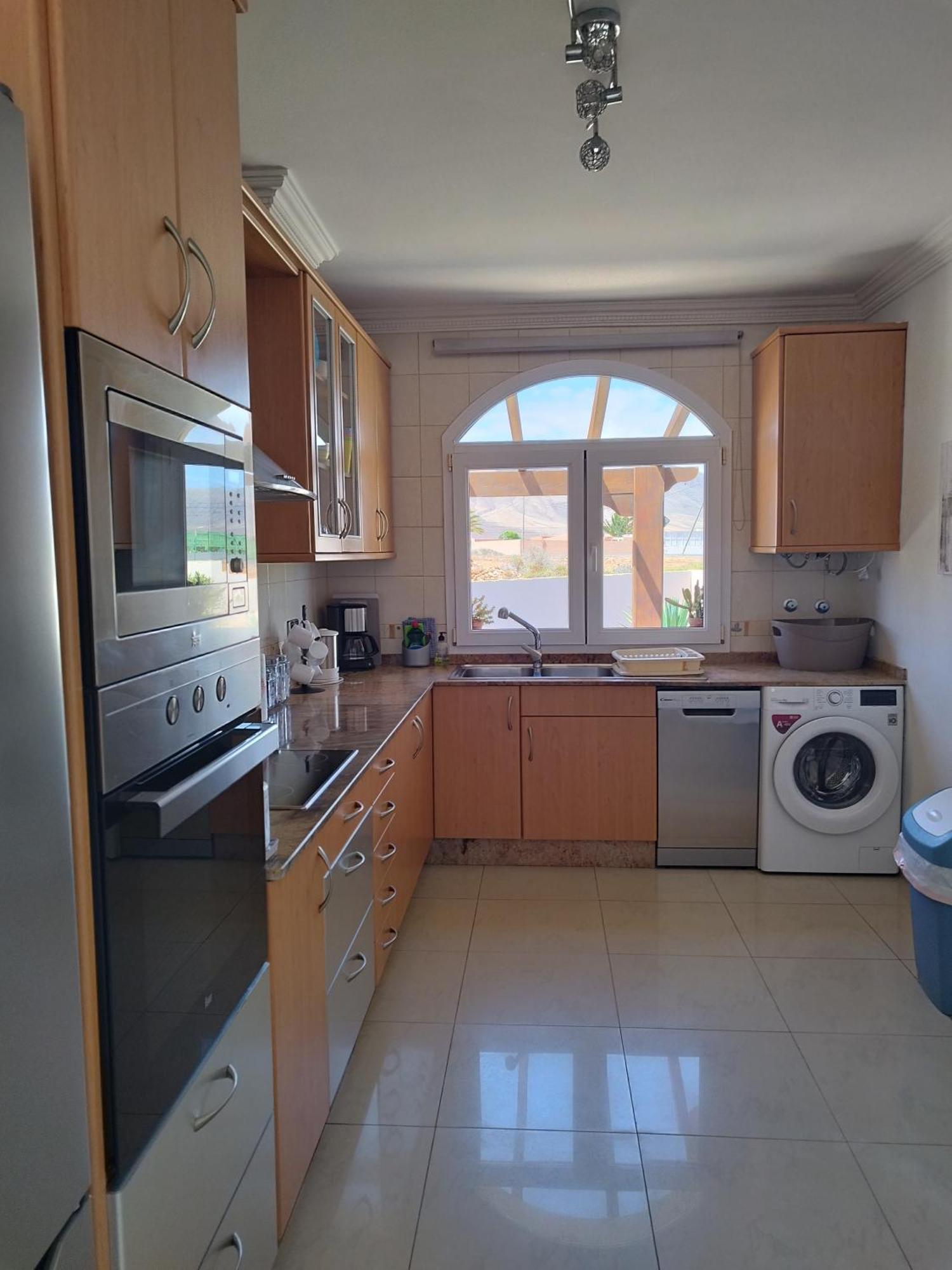 Villa Casa Del Sol 3 Bedroom Villa With Private Solar Covered 12M X 6M Pool Minimum Stay 7 Nights Chromecast And Wifi Throughout The Property Triquivijate Exteriér fotografie