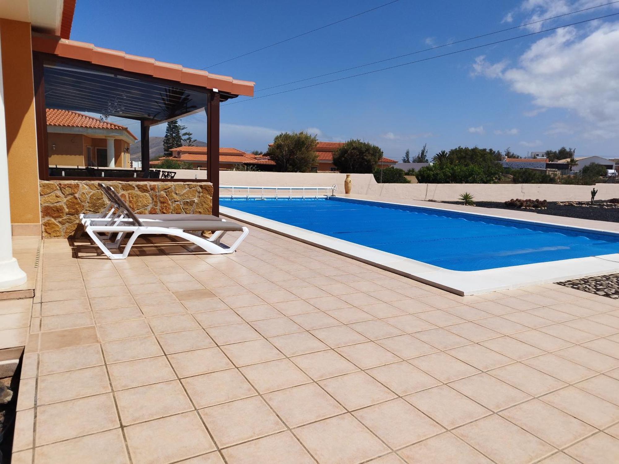 Villa Casa Del Sol 3 Bedroom Villa With Private Solar Covered 12M X 6M Pool Minimum Stay 7 Nights Chromecast And Wifi Throughout The Property Triquivijate Exteriér fotografie